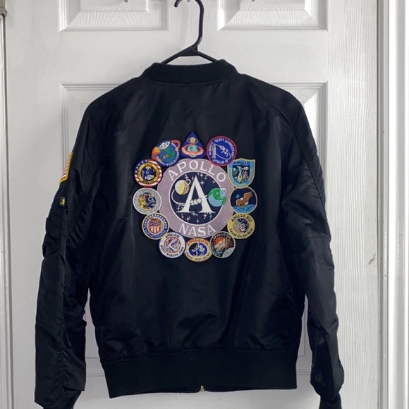 ALPHA Industries Men’s NASA Apollo MA-1 Bomber Jacket - Picture 2 of 2